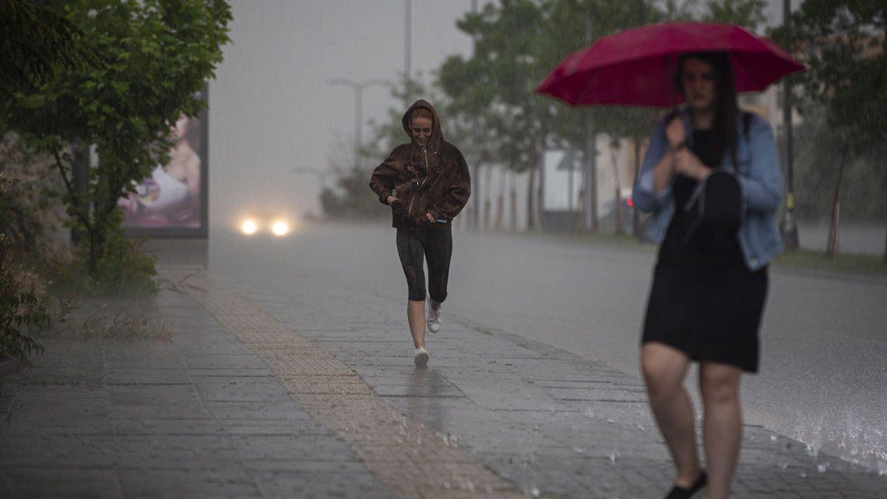 Bugün gece kötü yarın çok fena yağmur var! Meteoroloji listeleri İstanbul, Ankara, Bursa, Kocaeli