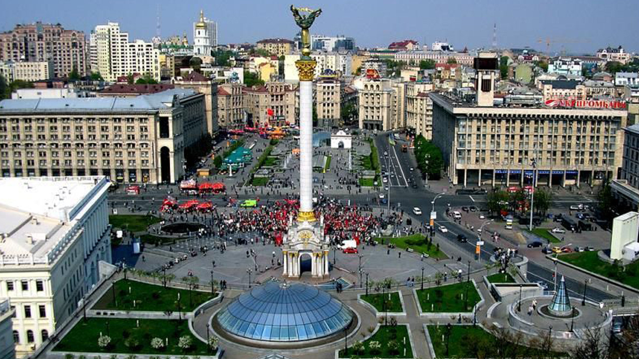 Ukrayna Parlamentosu karar verdi: Rus kitap ve müziği yasaklandı