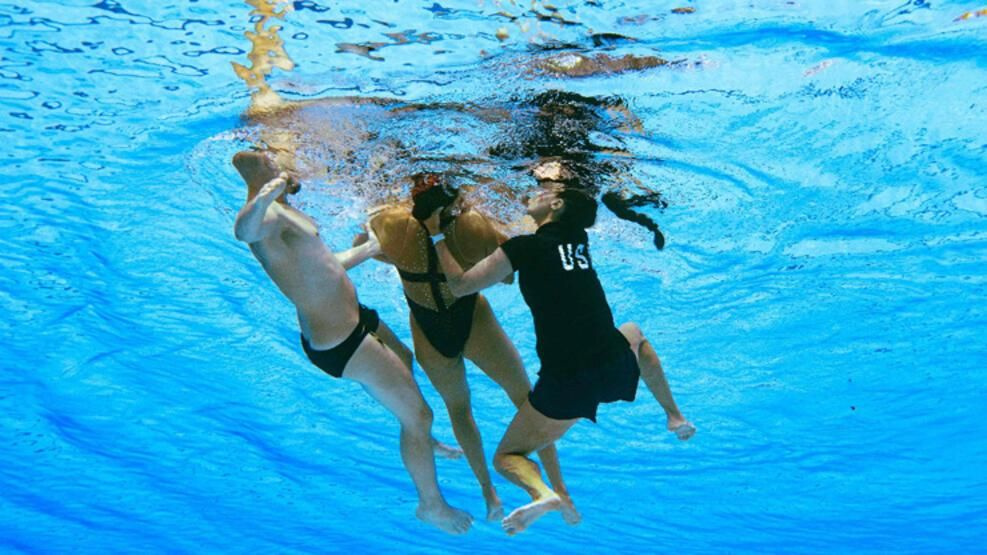 ABD'li yüzücü korkuttu! Suyun altında bayıldı, boğulmaktan son anda kurtarıldı