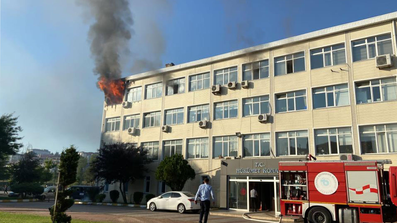 Tekirdağ Çerkezköy kaymakamlığında korkutan yangın