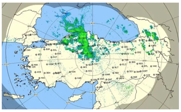 Bu gece İstanbul'u vuracak yarın çok şiddetli olacak! Meteoroloji yağmur alarmında Kastamonu, Sinop...