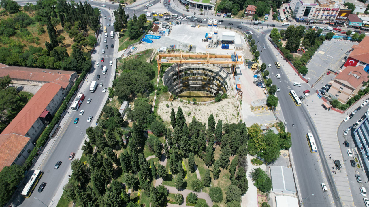 3 senede sadece yüzde 5 ilerleme kaydedilen Halkalı metro hattında çalışmalar tekrar durduruldu