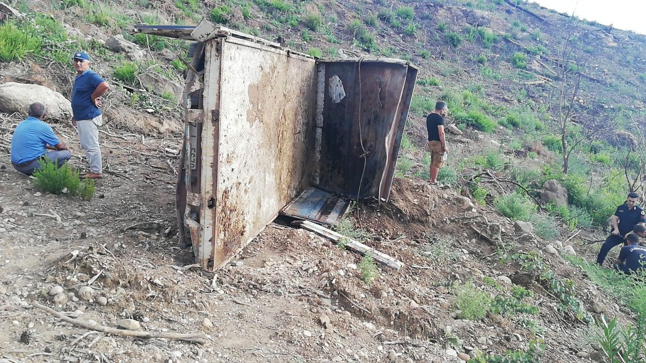 İnek ölüsü ihbarı üzerine gelen ekipler cesetle karşılaştı!