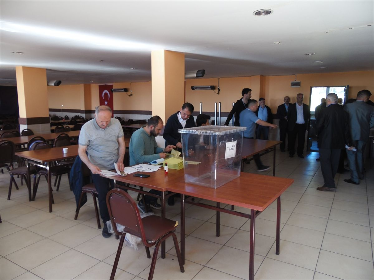 Çankırı'nın Dodurga beldesinde seçim günü! Yineden belediye oldular partilerin ilk sınavı