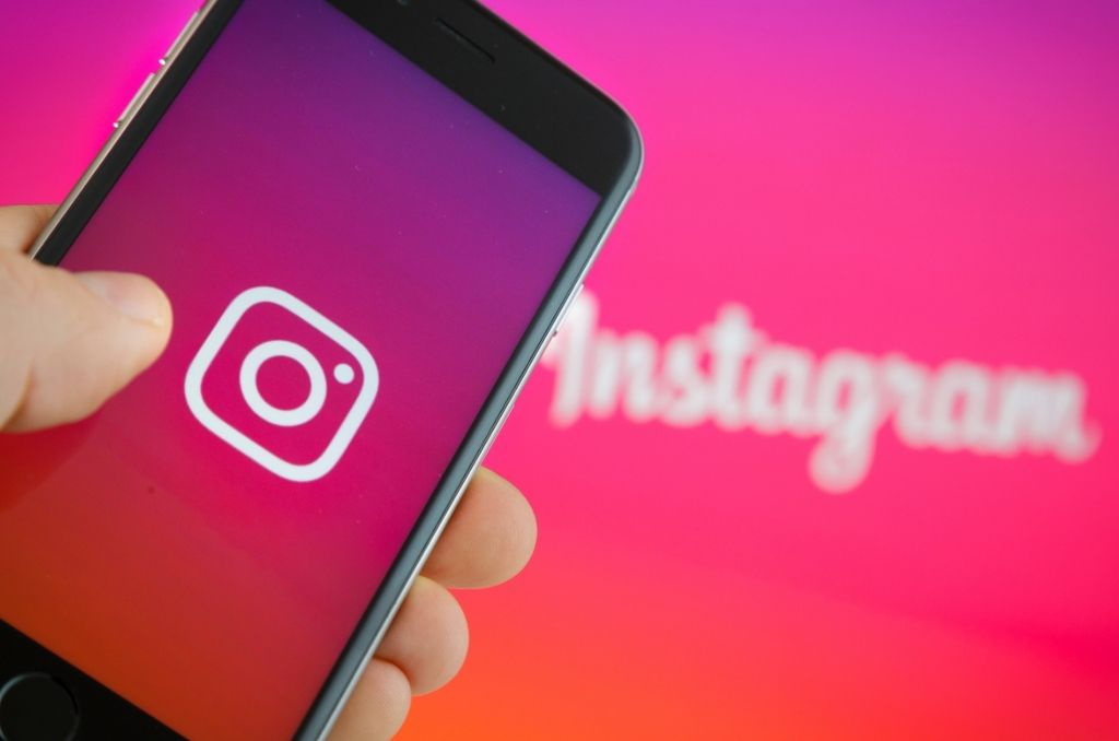 Instagram çöktü mü? Kullanıcılar isyan etti: Mesajlar iletilmiyor!