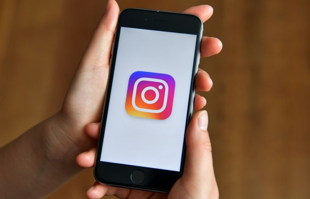 Instagram çöktü mü? Kullanıcılar isyan etti: Mesajlar iletilmiyor!