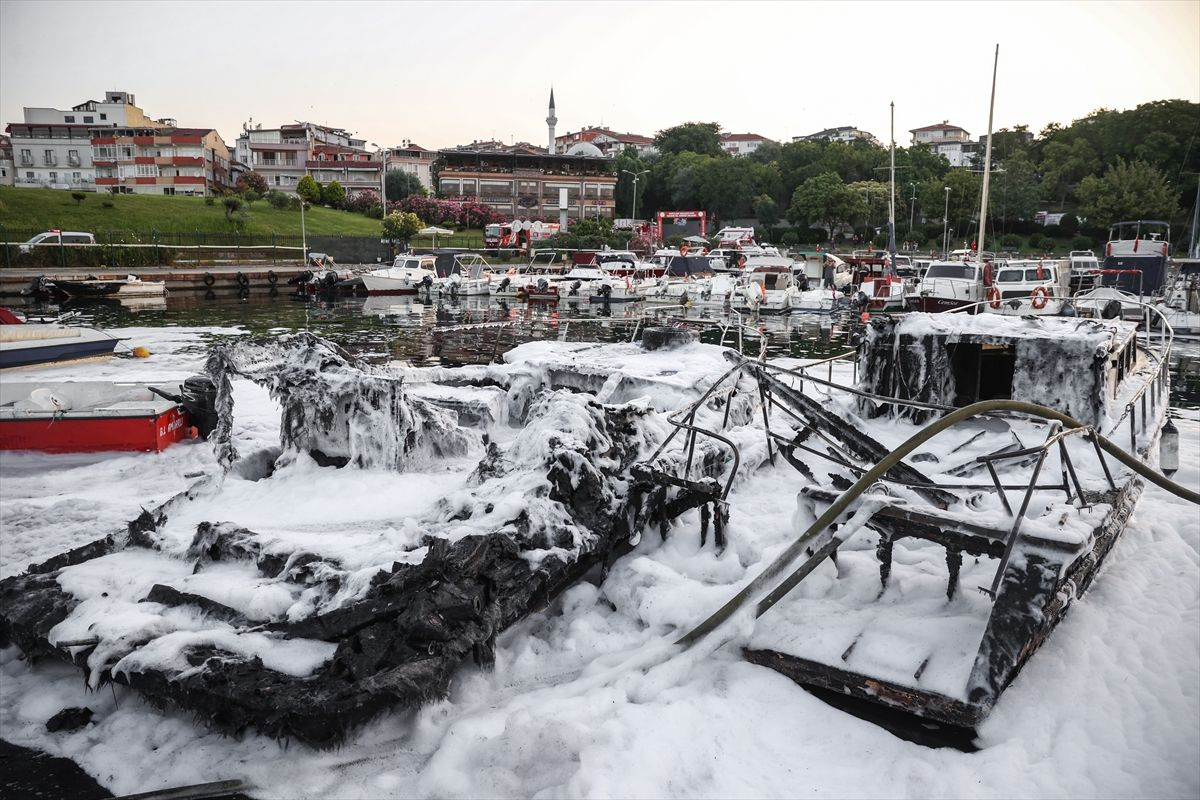 İstanbul Avcılar'da facianın eşiğinden dönüldü! 7 tekne alev alev yandı