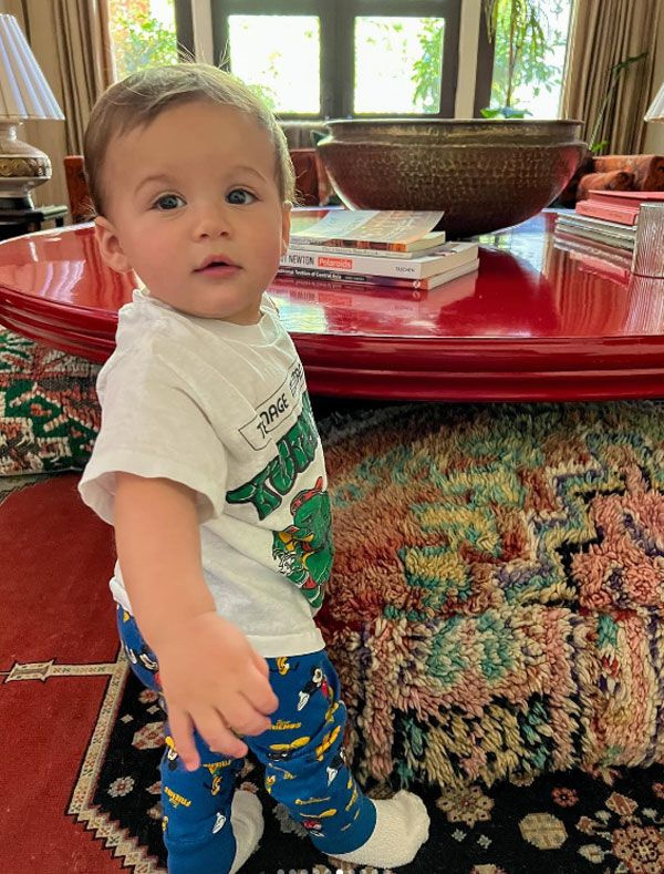 Halsey ve Alev Aydın'ın oğlu Ender Ridley 1 yaşında!