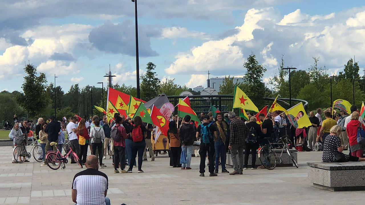 NATO'da atılan imzalar kağıtta kaldı! PKK yine Finlandiya sokaklarında gösteri yaptı