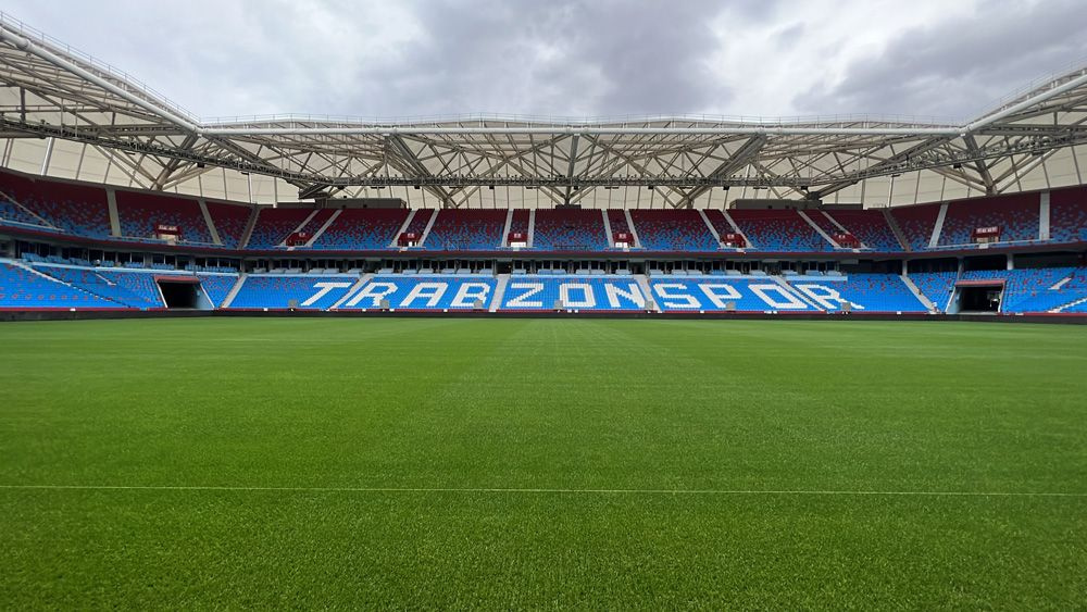 Sil baştan yenilendi! Trabzonspor'un stadyumunun son haline bakın