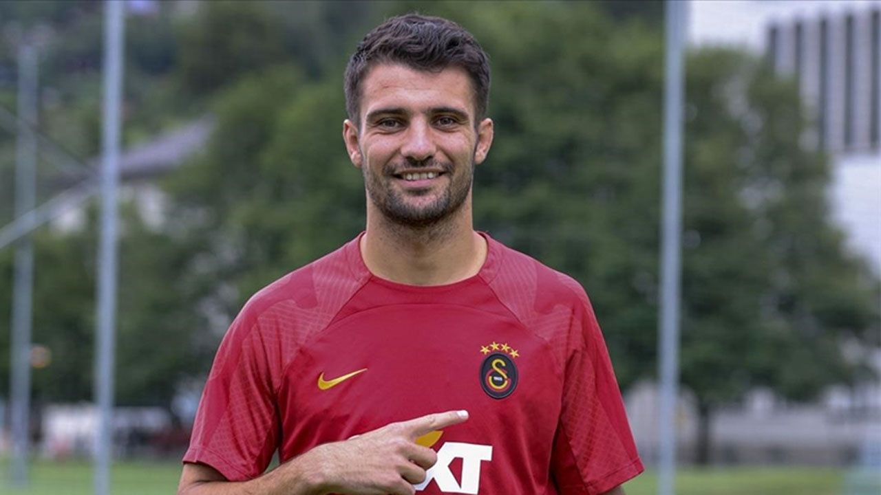 Leo Dubois Galatasaray taraftarına hayran kaldı