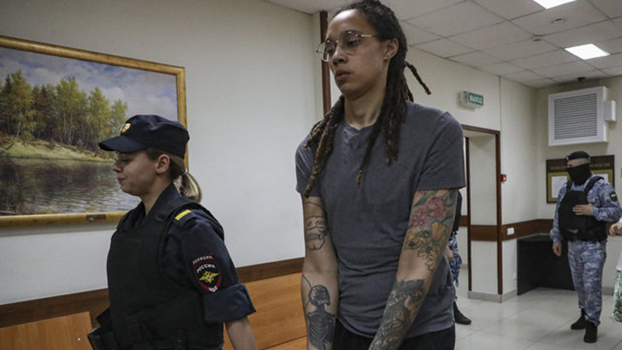 ABD'li basketbolcuya Rusya'da 9 yıl hapis cezası verildi