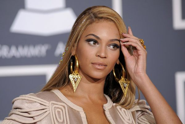 Dünyaca ünlü pop yıldızı Beyonce'den skandal hareket! Yeni albümü olay yarattı