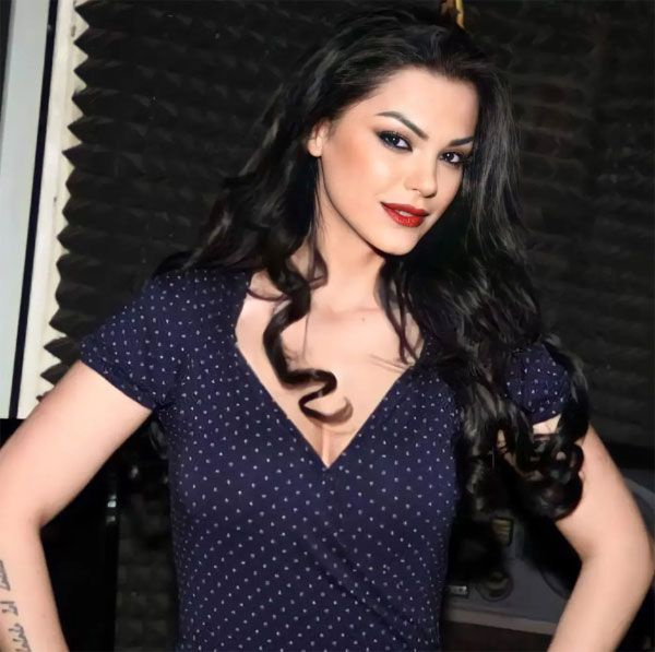 Cinsel ilişki itiraflarıyla bir döneme damga vurmuştu! Şarkıcı Nez'den Aleyna Tilki'ye destek