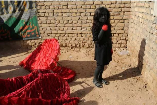 İran'daki Muharrem ayı etkinliklerinde renkli görüntüler