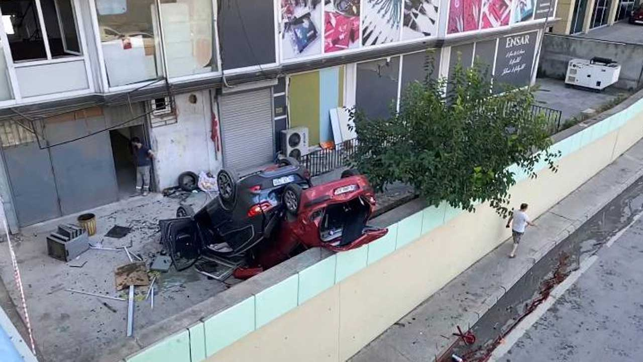 Ataşehir'de yanlışlıkla gaza basan sürücü araçla 2'nci kattan düştü