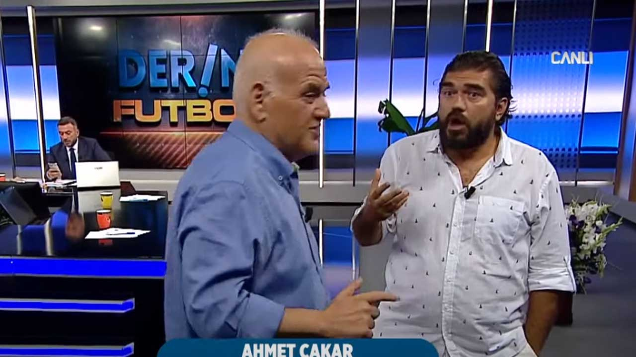 Ahmet Çakar canlı yayını bastı! Fenerbahçe maçında katliam var