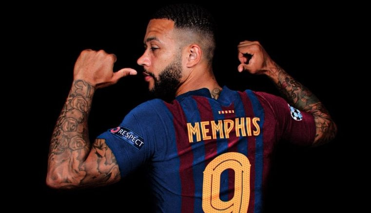 Memphis Depay Galatasaray'a mı geliyor? Taraftarı çıldırtan hareket