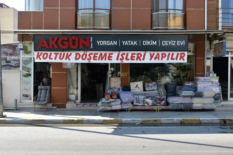 Yorgancı yünleri kabartırken buldu annesini arayıp 'hazine bulduk' dedi