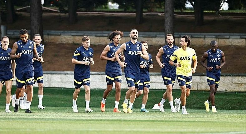 Fenerbahçe'de Jorge Jesus iki yıldızı gözüne kestirdi