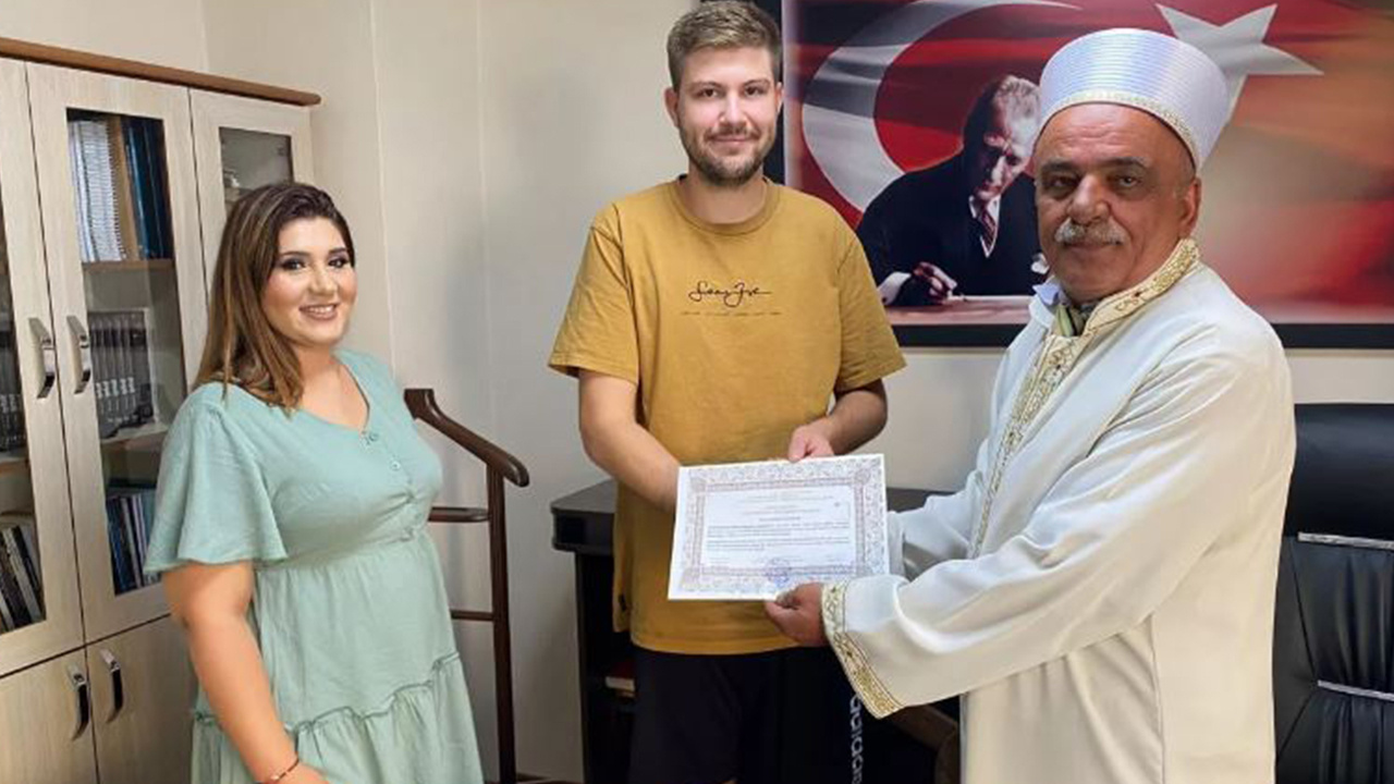 Alman vatandaşı Maurıce İslam'ı seçti: Musa ismini aldı