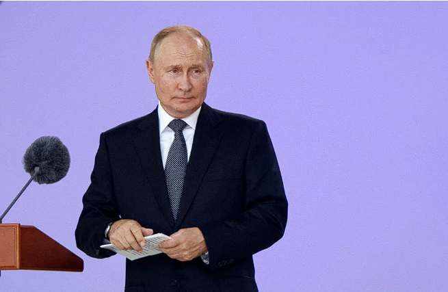 Vladimir Putin 'askeri oyuncuklarını' sergiledi! Rusya'dan gövde gösterisi