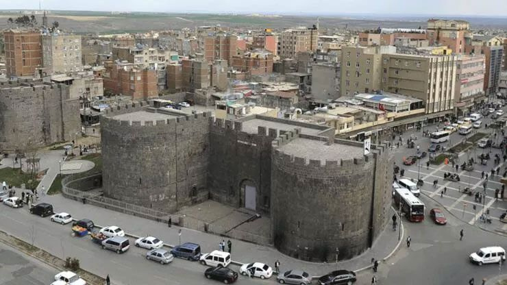 Herkes memleketinde yaşasa Türkiye'nin en kalabalık ili hangisi olurdu? TÜİK açıkladı Şanlıurfa, Konya, İstanbul...
