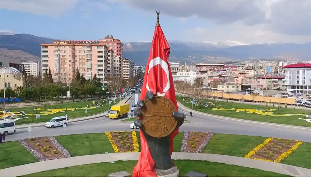 Herkes memleketinde yaşasa Türkiye'nin en kalabalık ili hangisi olurdu? TÜİK açıkladı Şanlıurfa, Konya, İstanbul...