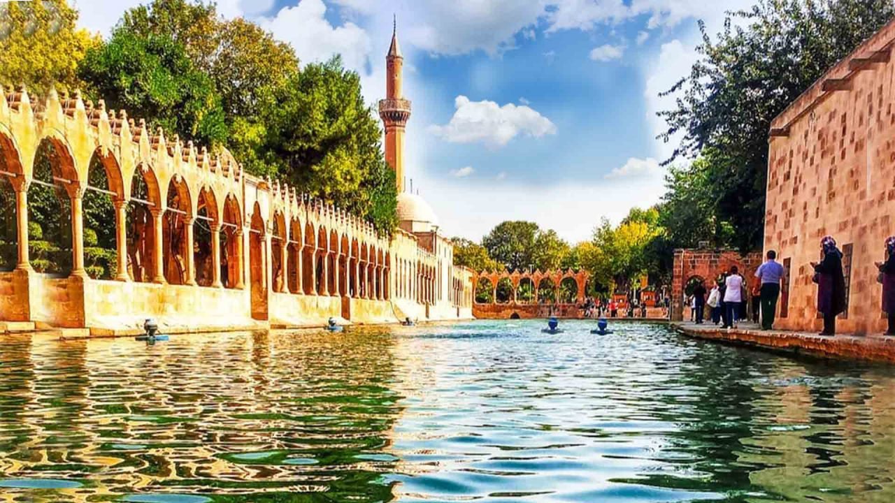 Herkes memleketinde yaşasa Türkiye'nin en kalabalık ili hangisi olurdu? TÜİK açıkladı Şanlıurfa, Konya, İstanbul...