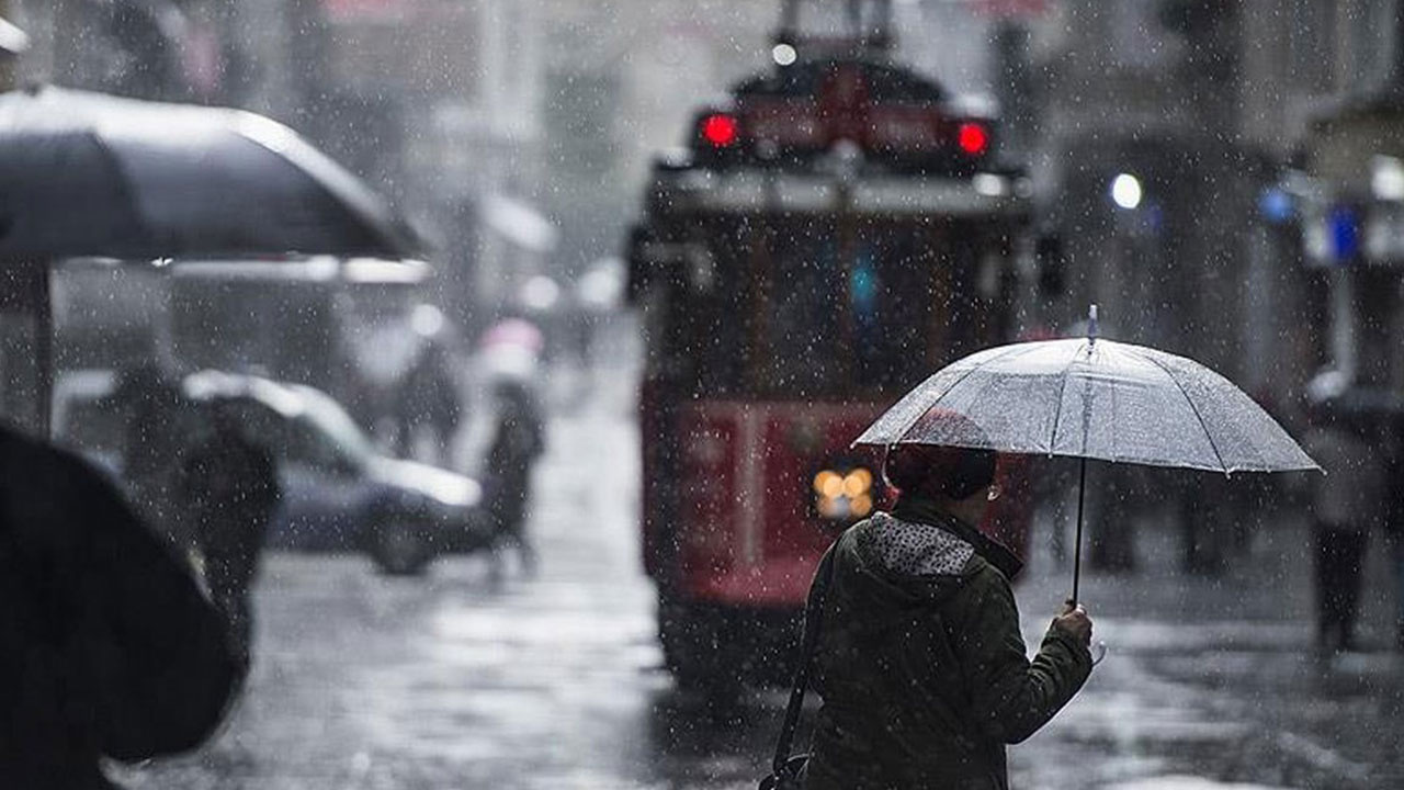 İstanbul dahil 11 il için meteoroloji, AFAD ve AKOM'dan üst üste uyarılar! Cumartesi'ye kadar sürecek önlem alın