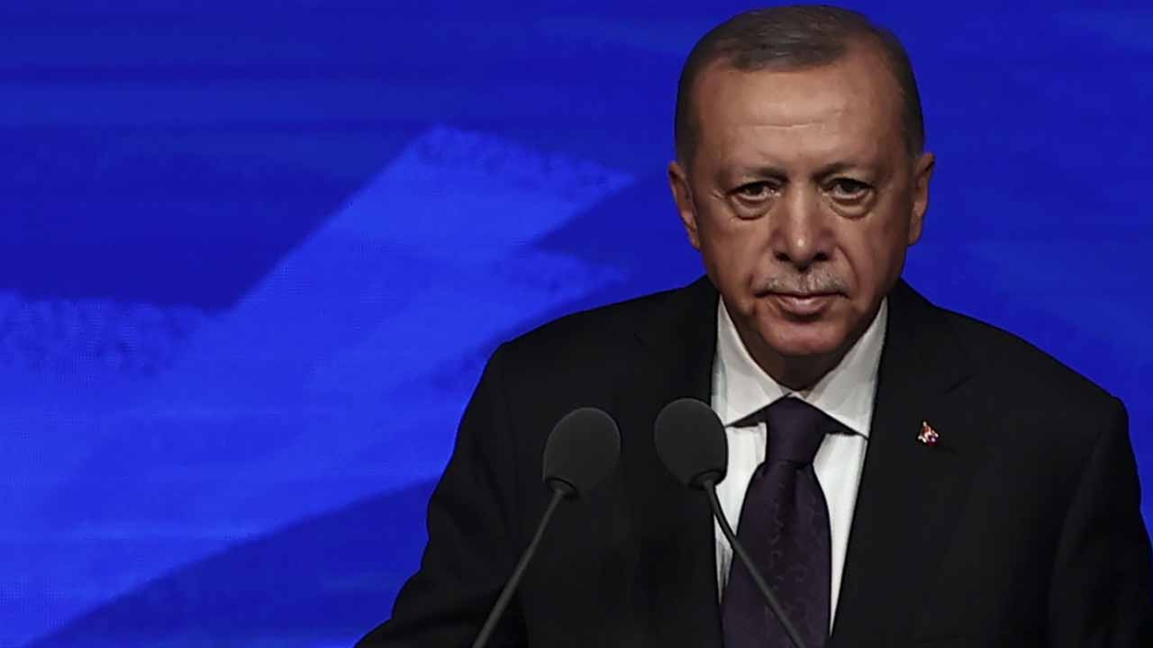 20 bin öğretmen ataması yapıldı! Cumhurbaşkanı Erdoğan: Öğretmenleri kışkırtmak doğru yaklaşım değil