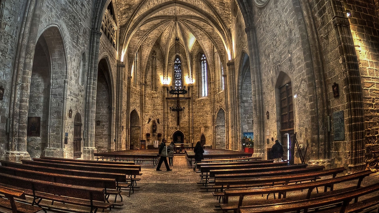 Enerji krizi kiliseyi vurdu Hollanda'da ayin zorunluluğu kaldırıldı