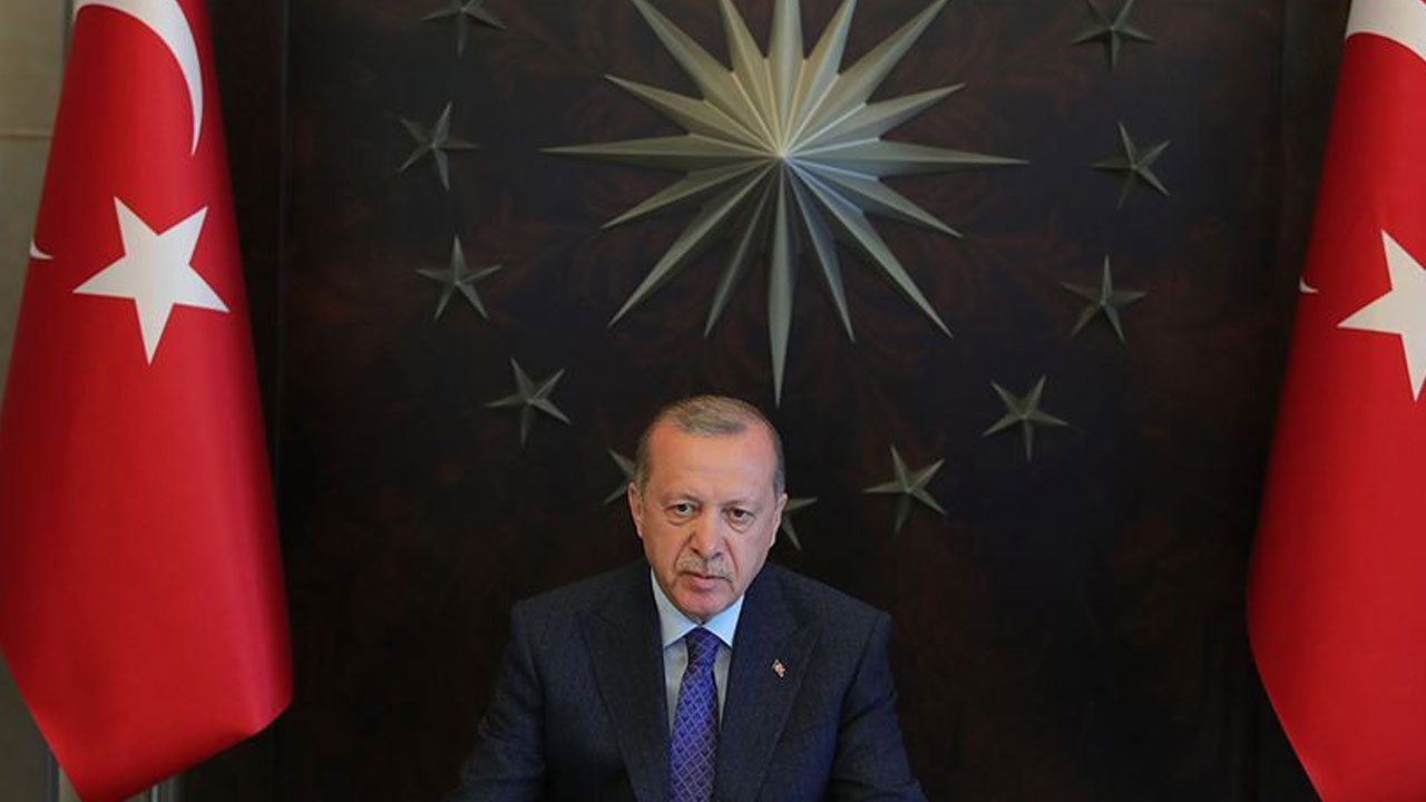 Cumhurbaşkanı Erdoğan'dan asgari ücret mesajı! Aralık'ta büyük adım atacağız