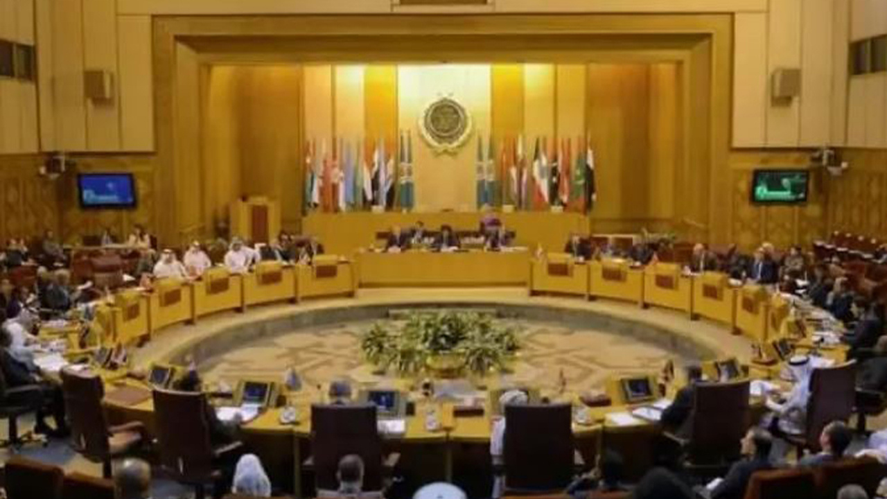 Kahire'de gergin anlar! Mısır heyeti, Arap Birliği toplantısını terk etti