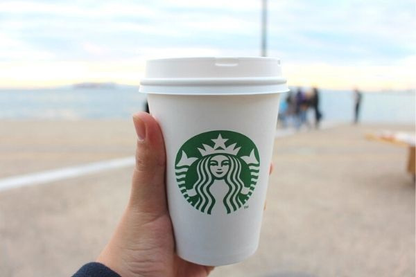 Starbucks'ta kahve fiyatlarına zam geldi! En küçük boyu 40 lira oldu