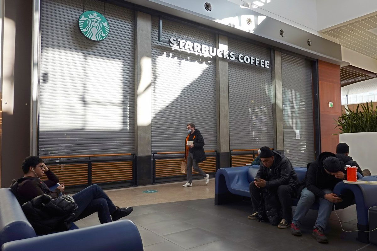 Starbucks'ta kahve fiyatlarına zam geldi! En küçük boyu 40 lira oldu