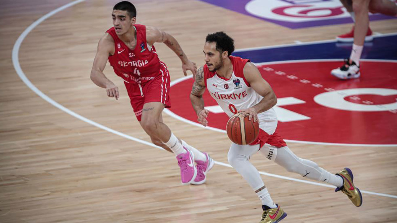 FIBA, Türkiye-Gürcistan maçında "ciddi hata" yapıldığını kabul etti