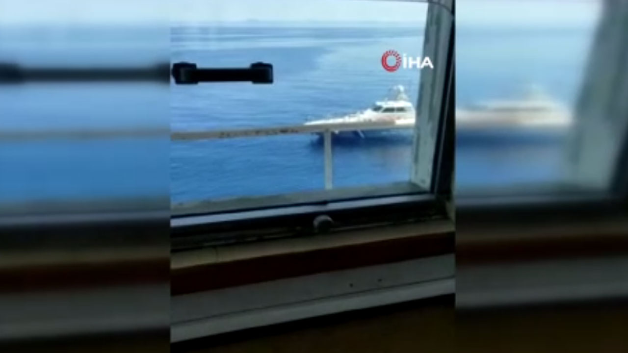 Yunanistan Sahil Güvenlik birimleri Ro-Ro gemisine taciz ateşi açtı