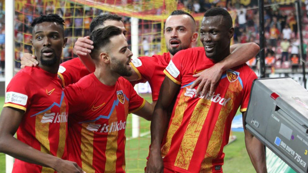 Kayserispor, Antalyaspor'a tek attı, üç aldı!