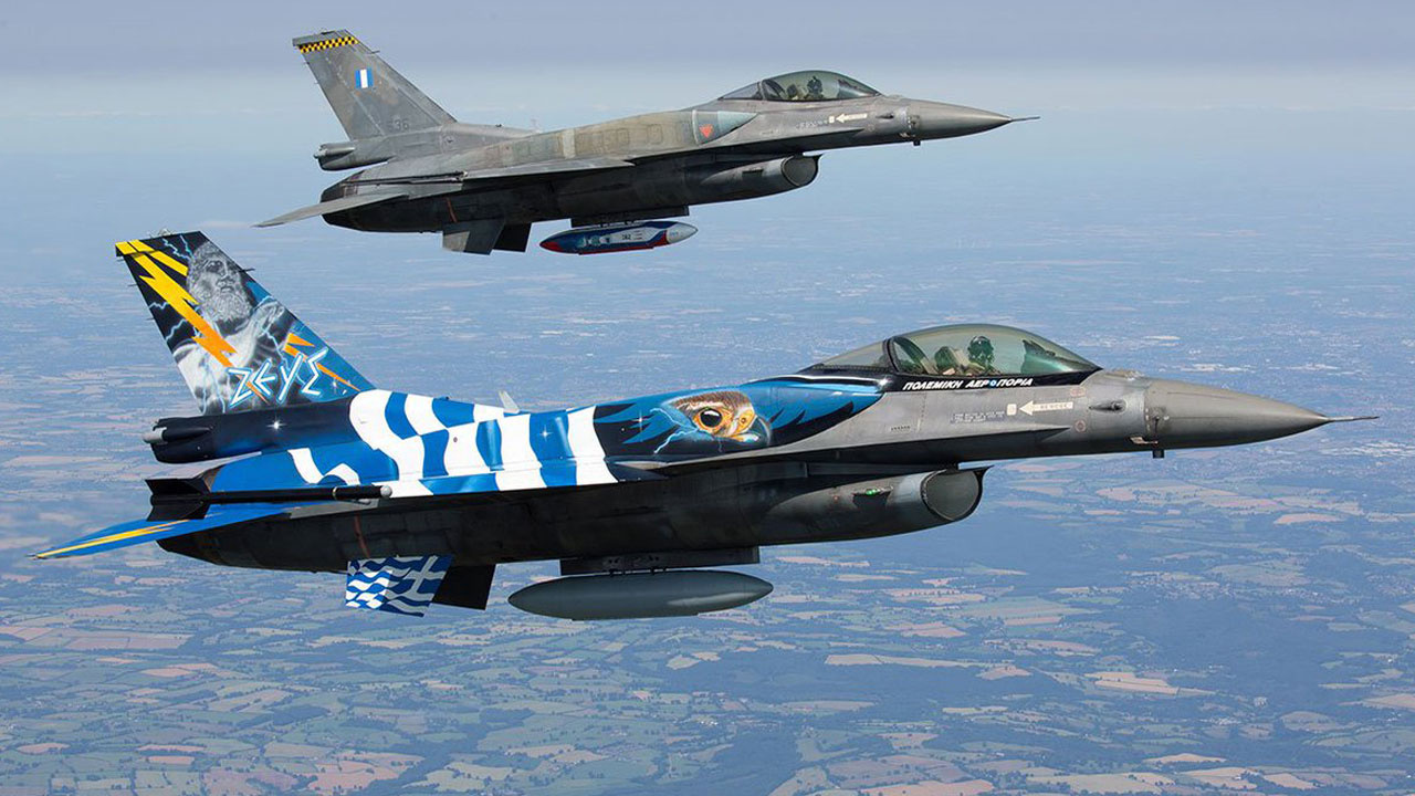 Yunanistan'dan Türkiye'ye karşı hamle: ABD destekli F-16'ları teslim aldı!