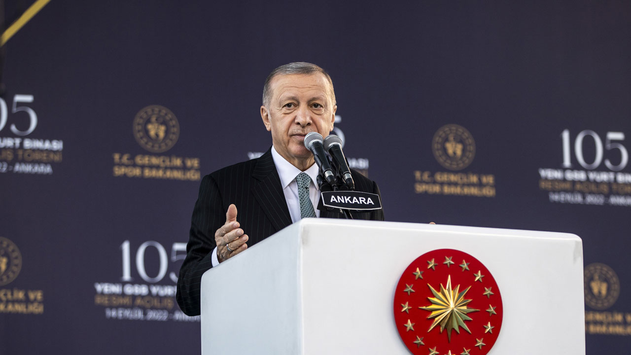 Cumhurbaşkanı Erdoğan'dan Ermenistan'a tepki, öğrencilere yurt ve öğrenim kredisi müjdesi!