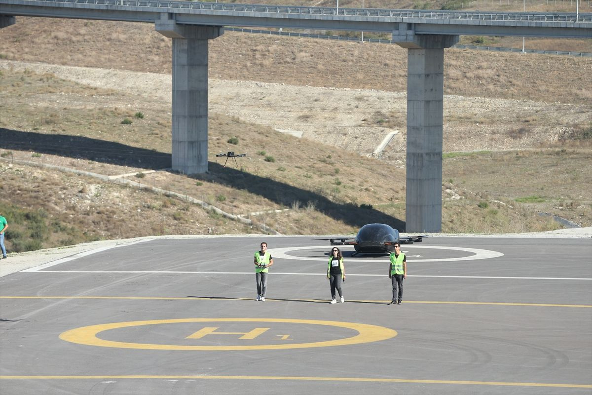 Uçan arabalar Kocaeli semalarında görüldü 23 Nisan'da Türkiye'de bir ilk olacak