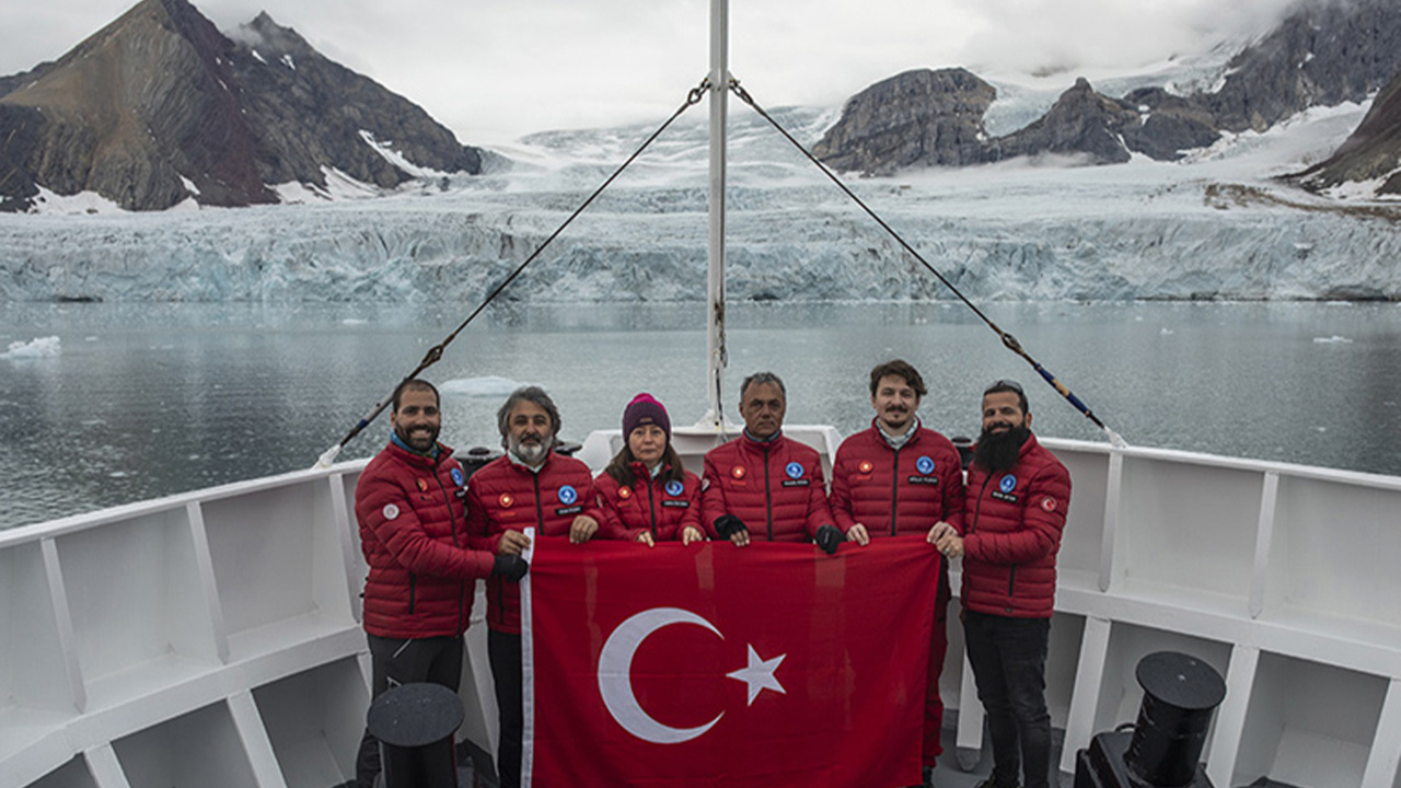 Türk bilim insanları ürküten gerçeği açıkladı! Deniz buzlarının 3'te 1'i yok oldu