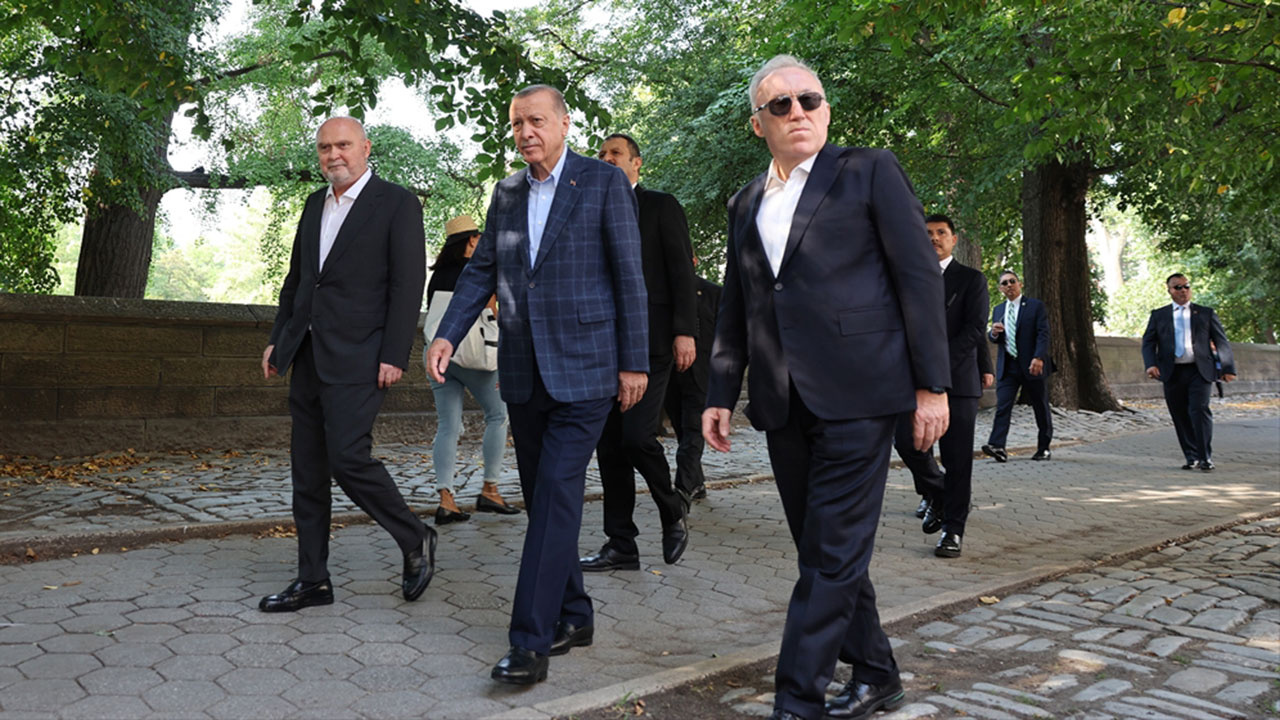 Cumhurbaşkanı Erdoğan, Central Park'ta yürüyüş yaptı! 'Sigarayı bırak' dedi