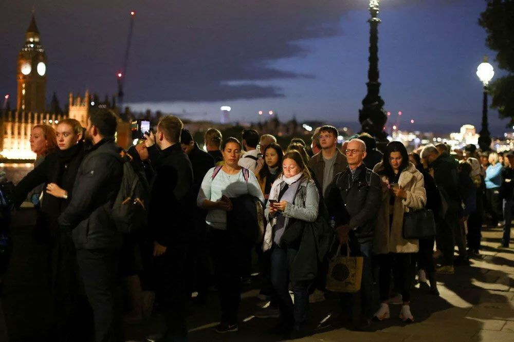 İngiltere Kraliçesi 2. Elizabeth bugün defnedilecek! Dünya liderleri cenaze için Londra'da