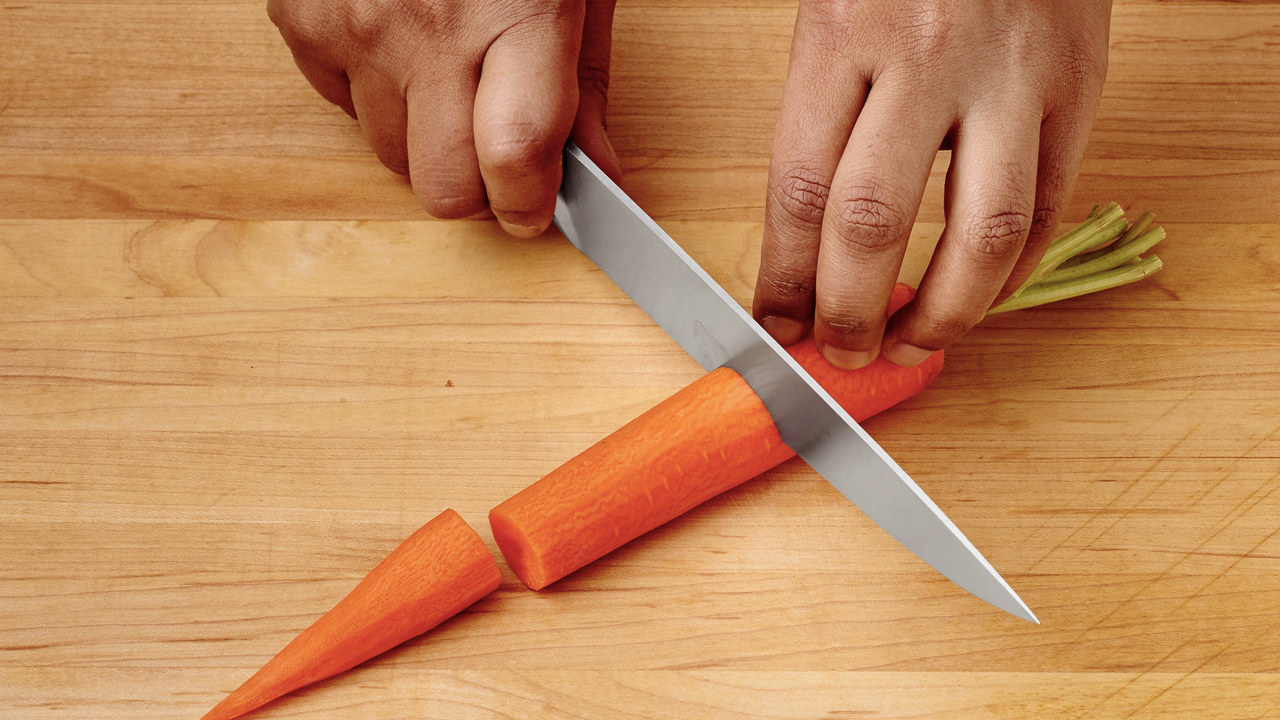 Bıçağınızın ömrünü uzatacak pratik yollar! Hangi bıçak nasıl bilenir işte işin sırrı