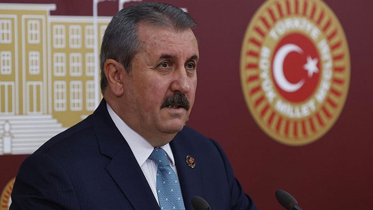 Destici: Anayasa Mahkemesi üyelerine düşen Türkiye'yi bu terörist partisinden kurtarmak olmalıdır