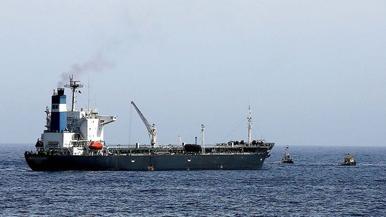 Japon basın kuruluşu sobeledi! Yunan tankerleri Rus petrolünü Avrupa'ya taşıyor