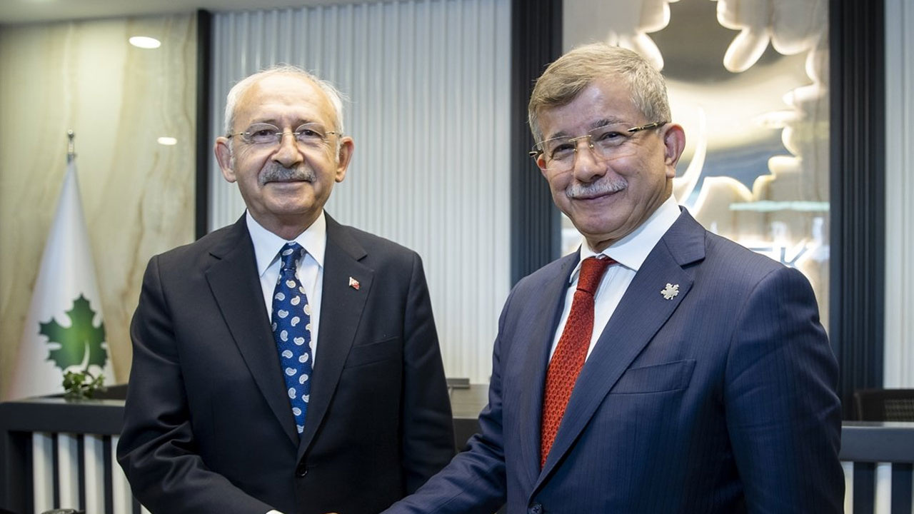 Ahmet Davutoğlu, Kemal Kılıçdaroğlu'nu kabul etti