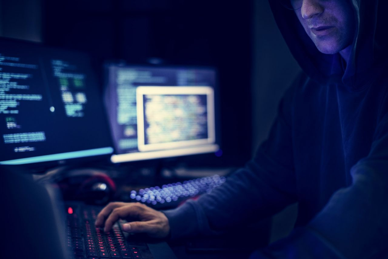 17 yaşındaki hacker üniversiteyi hackledi! 'YUBA' bu mesajı attı: Devletime zarar verecek...